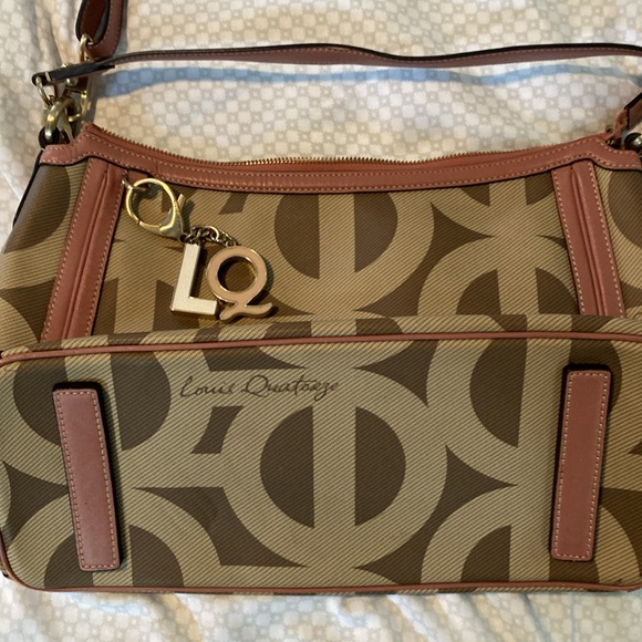 Unlisted Items (NWT/Preloved) - Picture 2 of 12